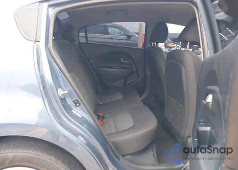 2016 Kia Rio Lx z USA, uszkodzony, nr VIN KNADM4A30G6688978